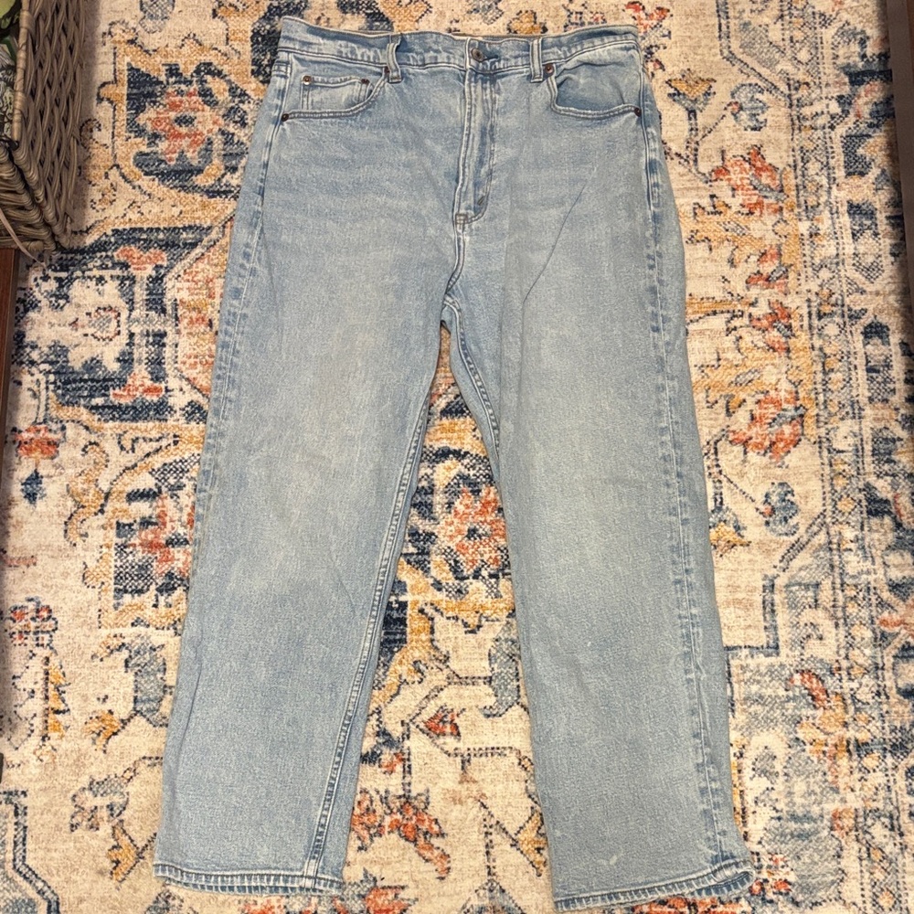 Abercrombie Ankle Straight ultra high rise